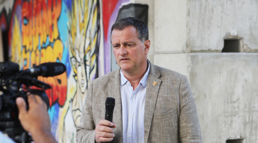 Louis Aliot, maire de Perpignan, communique sur la sécurité