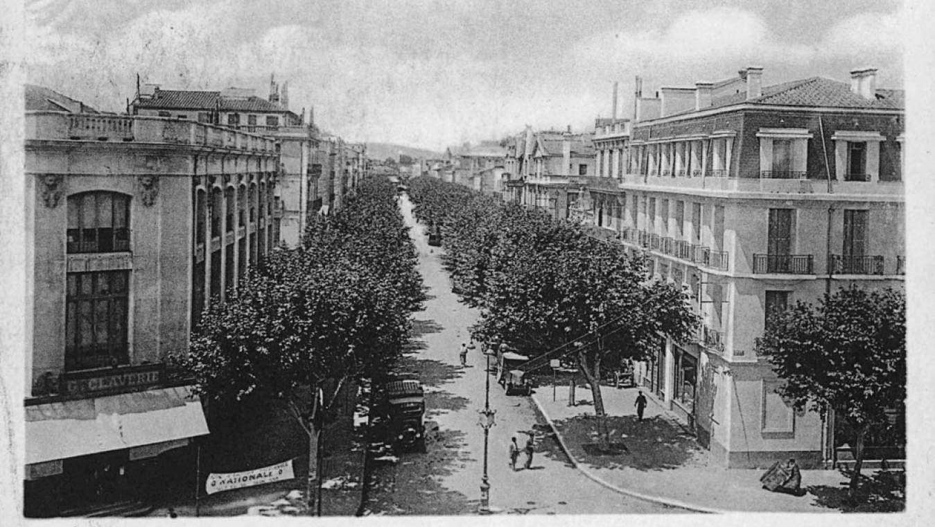Boulevard Clemenceau.