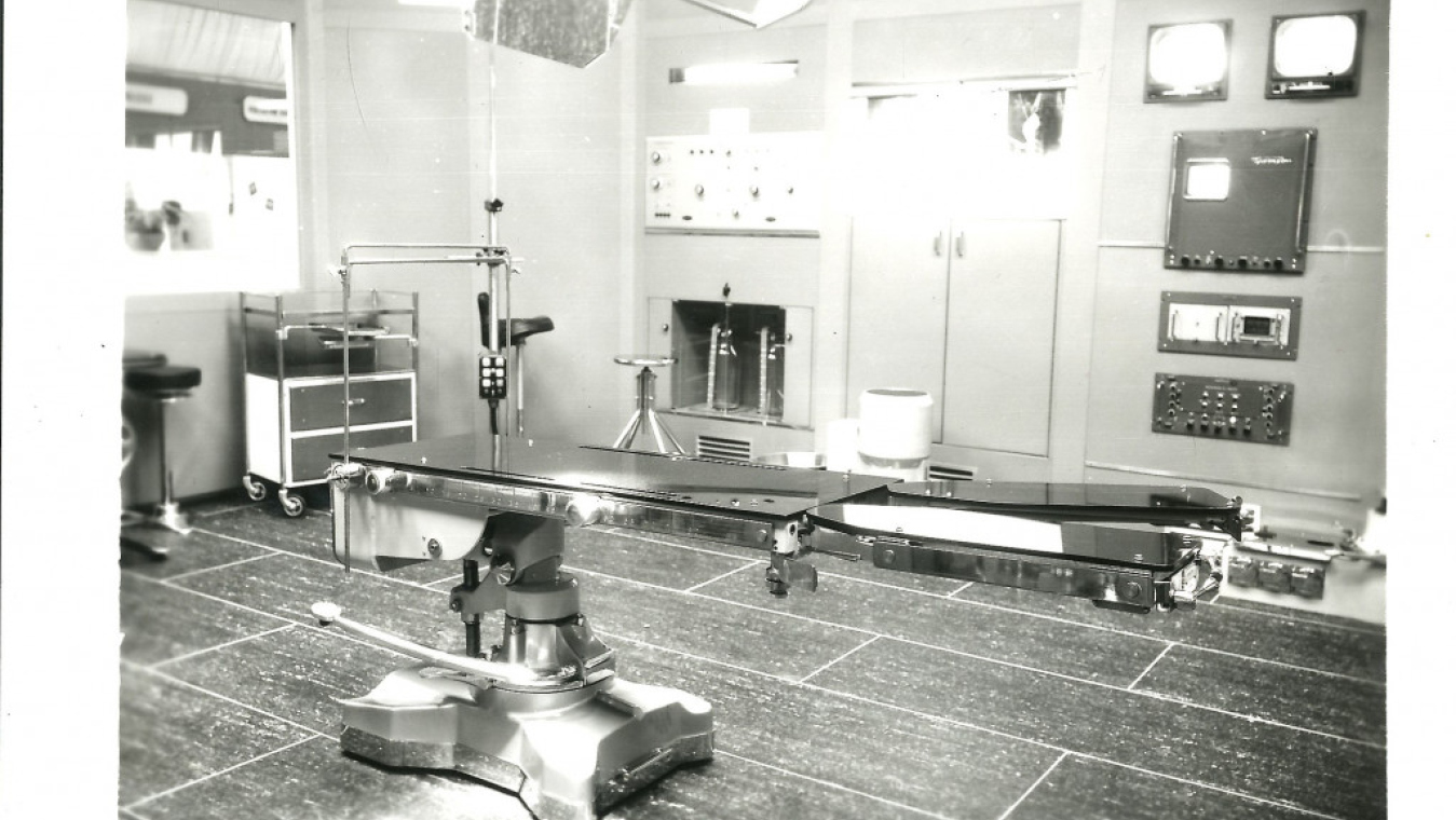 Salle et matériel d’examen, années 1970, coll. CHG