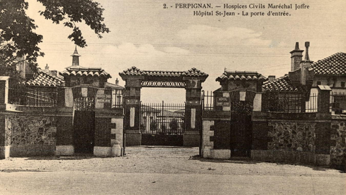 Entrée de l’Hôpital maréchal Joffre, vue de l’extérieur, coll. CCC