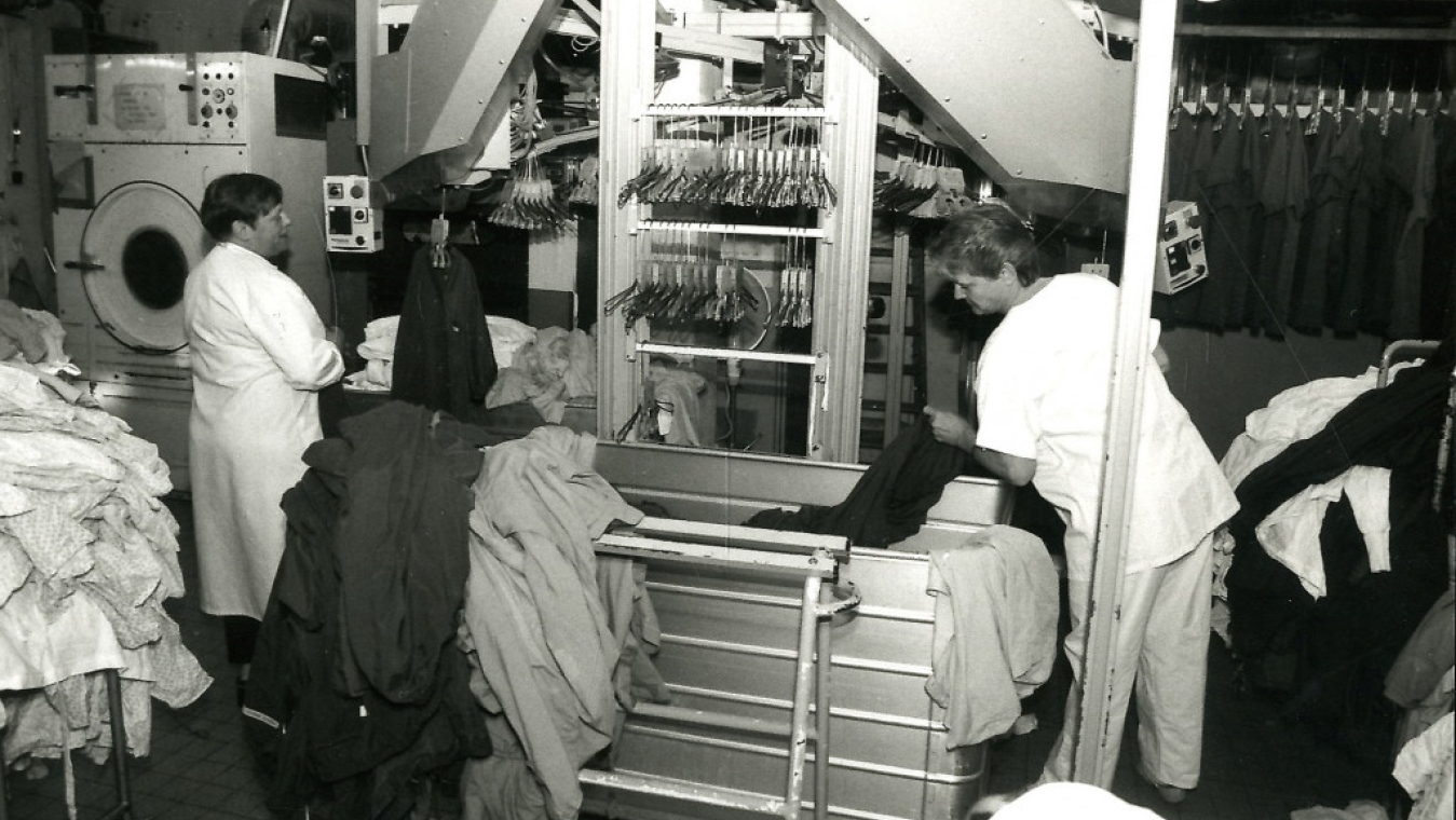 La blanchisserie dans les années 1990-2000, coll. CHG