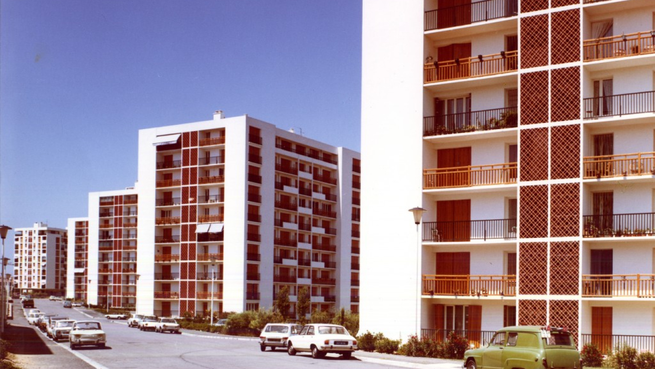 Alignements de tours.