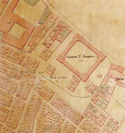 Place du Puig, début 19e siècle, détail du cadastre napoléonien: la caserne carrée avec une grande cour au centre