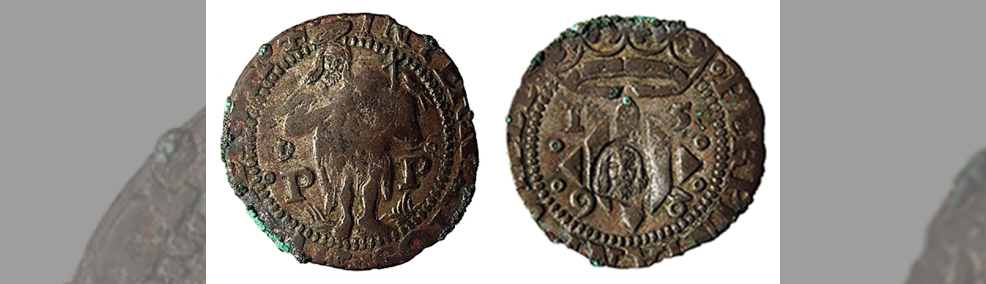 Photo couleur du double sol ou sol double datant du XVe siècle - Musée des monnaies et médailles Joseph Puig 