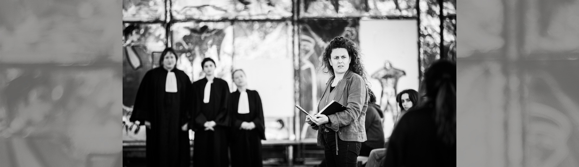 Photo N°1 : THÉÂTRE - HÉROÏNE