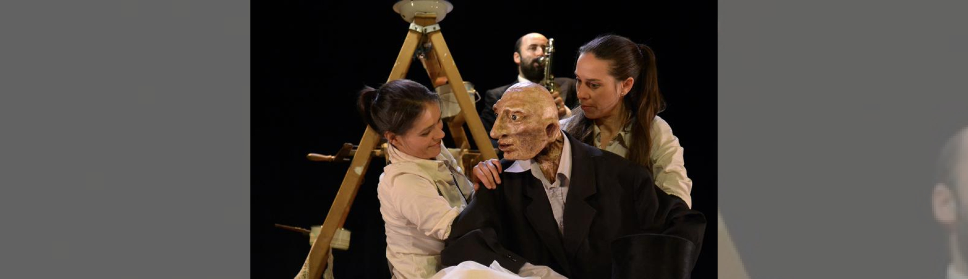 Photo N°1 : THÉÂTRE : "MR WILSON"