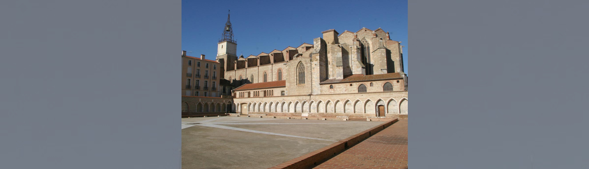 La cathédrale Saint-Jean-Baptiste